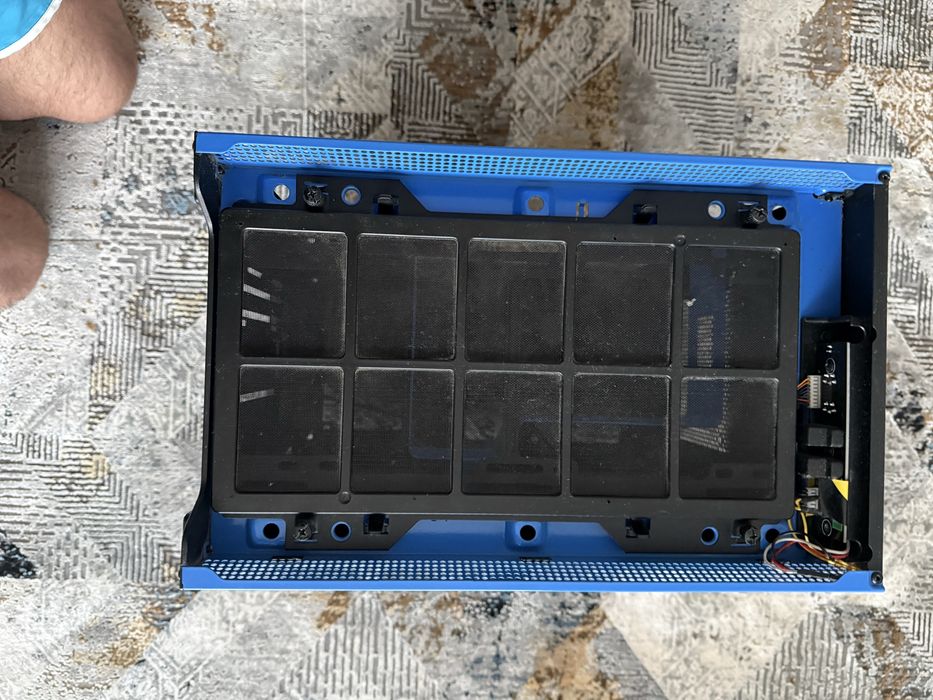 Carcasa pc NZXT H200 ITX - blue / black