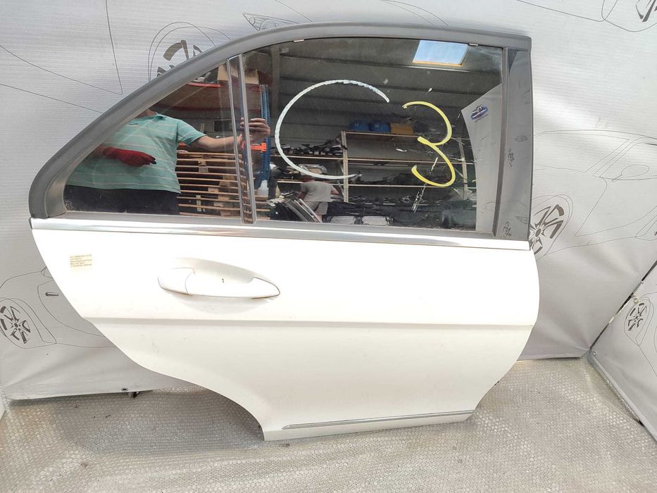 Ușă Spate Dreaptă Mercedes-Benz C-Class W204 Sedan Alb Cod Culoare 149 2013 / [2007-2014] / A2047302200 (1B)