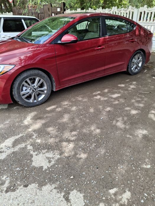 Продам а/машину Хундай элантра