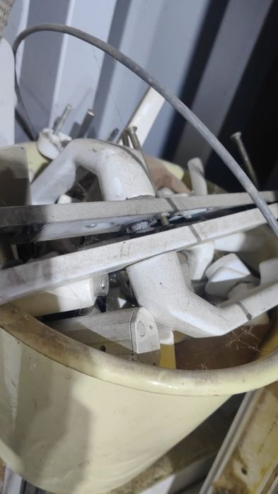 14 geamuri termopan și 2 usi