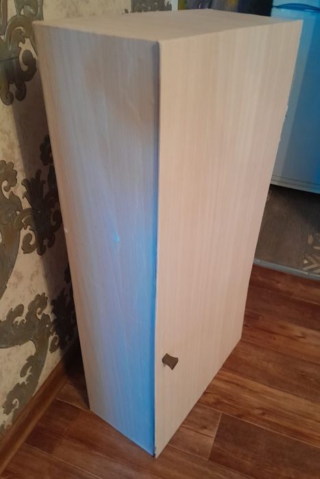 Текстолитовый ящик подвесной,