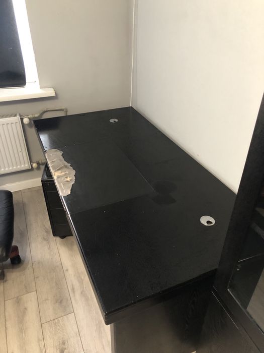 Стол из чистого дерева