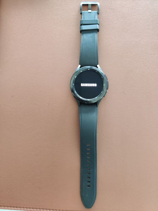 Часы Samsung galaxy watch 4 classic