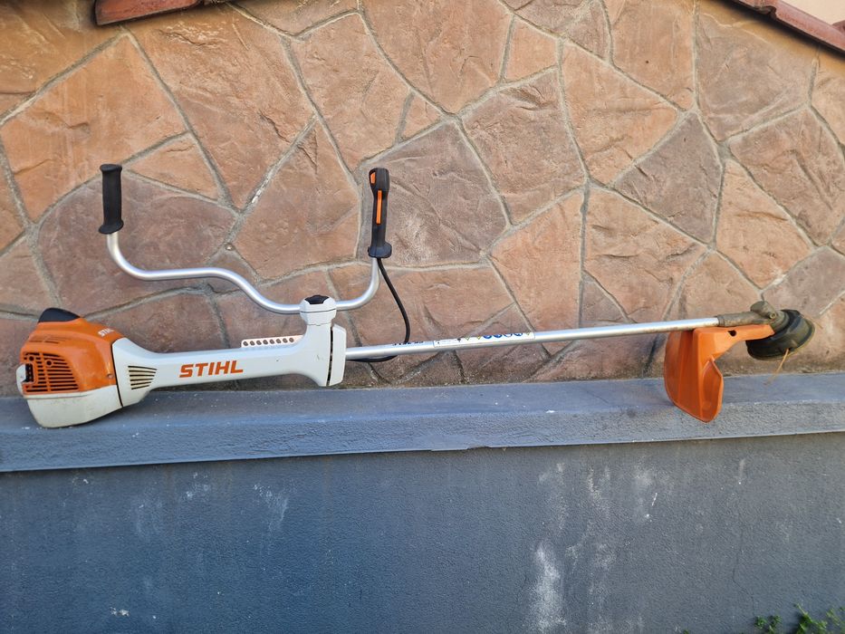 Бензинов тример STIHL
