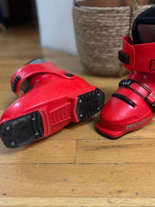 детски ски обувки