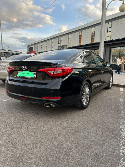 Продаю машину Хюндай Соната 2016 года