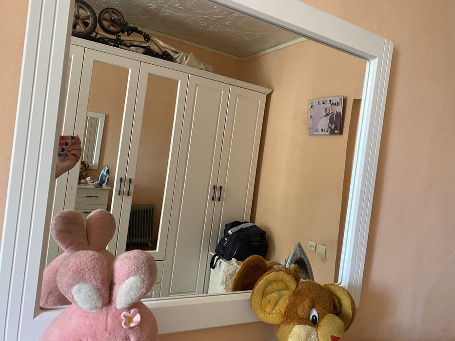 Шкаф,комод,тумбочки, зеркало