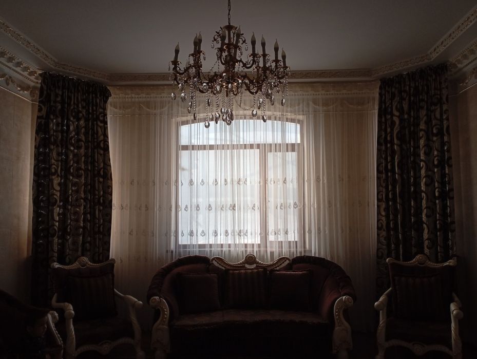 Коричневые  шторы