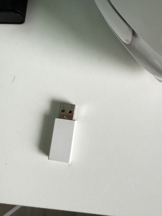 Продам наушники Logitech G435