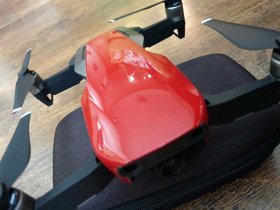 Дрон DJI Mavic Air, Model U11X, като нов, малко използван, 4K видео