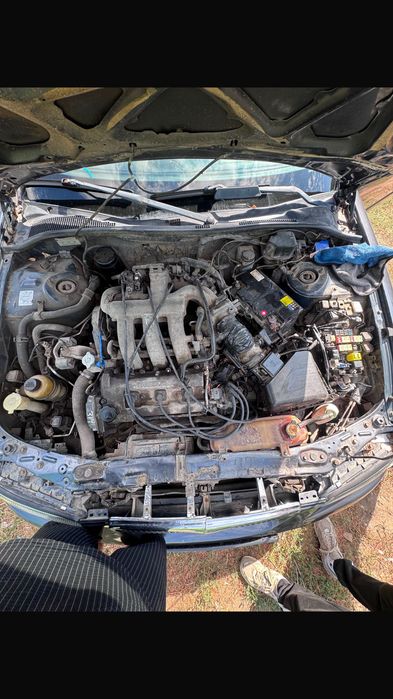 Авто Mazda Xedos 9