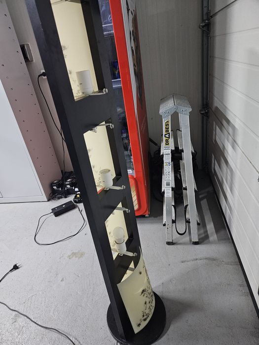 Lampa defecta partial