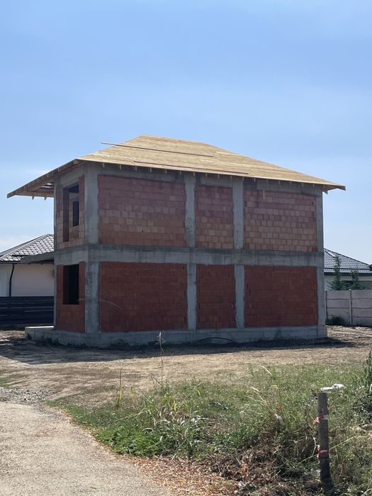 Casa P+1+pod 164mp construiti, 350mp teren, 4 locuri parcare, Tamasi(Corbeanca) - posibil RATE