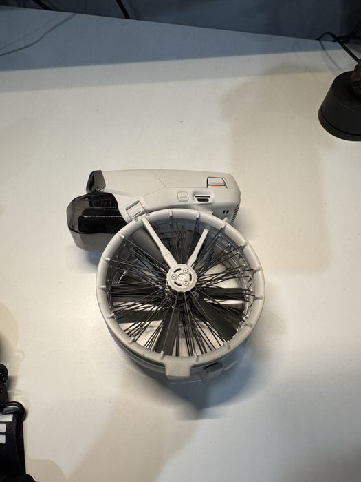 Дрон DJI flip fly more combo