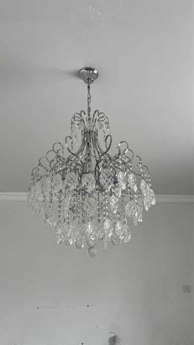 Люстра 7 лампа