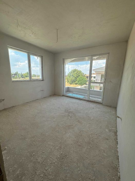 Продава се Къща в Пловдив, Коматево - 220 кв.м за 1410 €/кв.м - Снимка #2