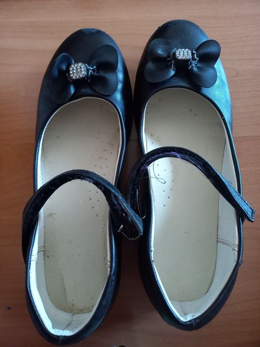 Кроссовки 36 размер