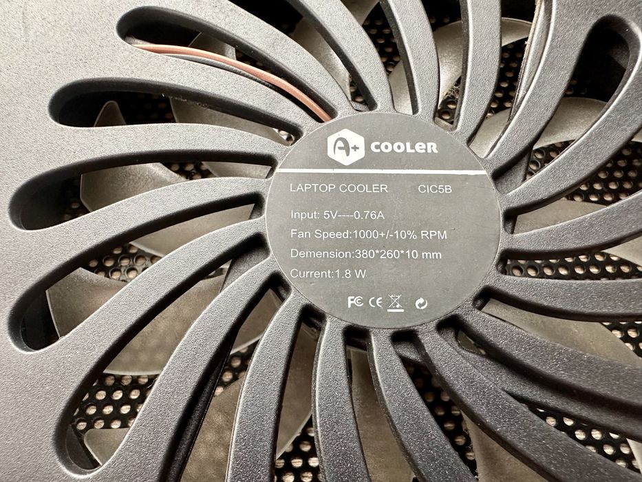 Cooler laptop (pana in 15.6 inch) A+