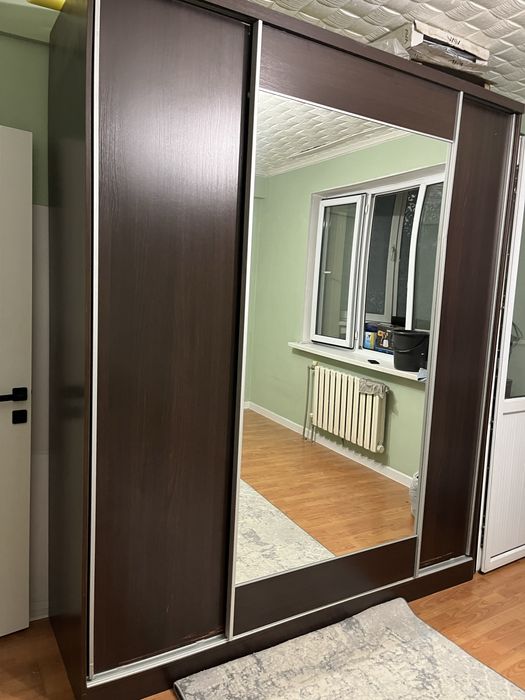 Шкаф купе , в хорошем состоянии