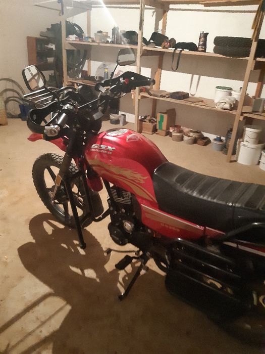 Gsx susuki 200cc