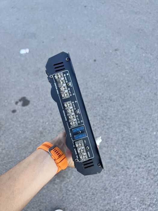 Усилитель 4 канальный 3000w