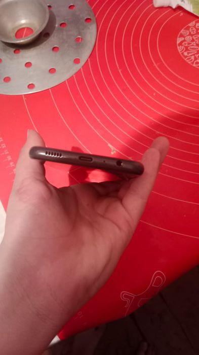 Обмен либо продам самсунга13