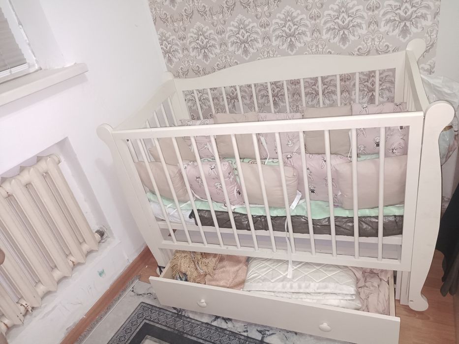 Манеж почти новый