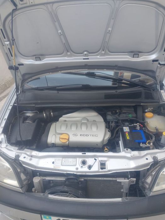 Опель зафираааав