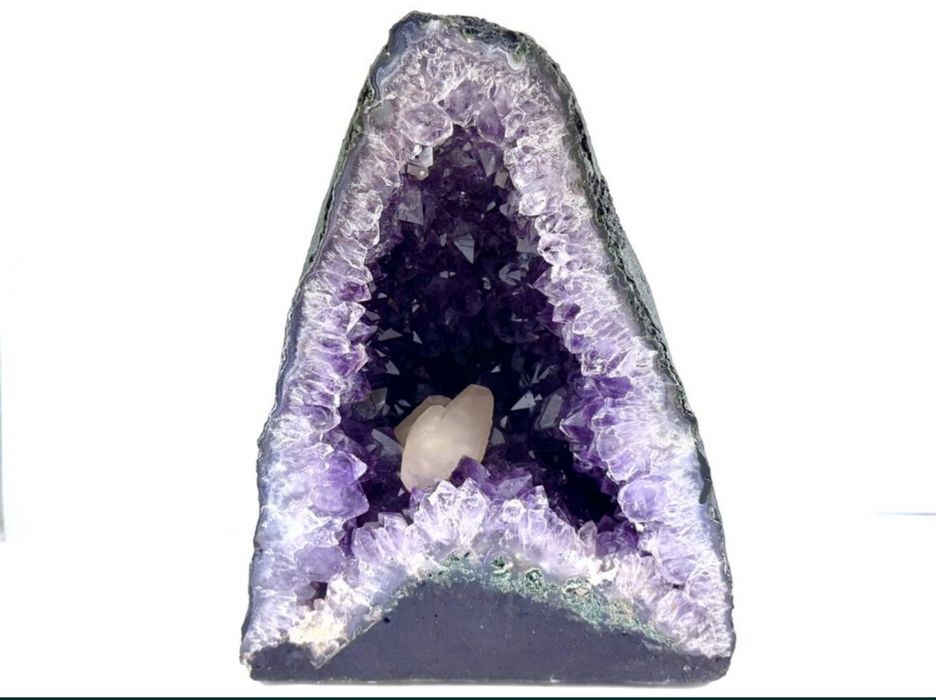 Аметистови Геоди от Бразилия ,Геода,Аметист,Amethyst,Кристали,Минерали