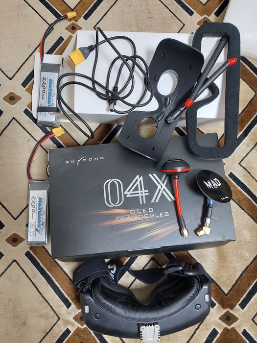 FPV дрон полный комплект.