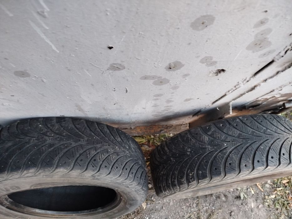 Продам резину б/у