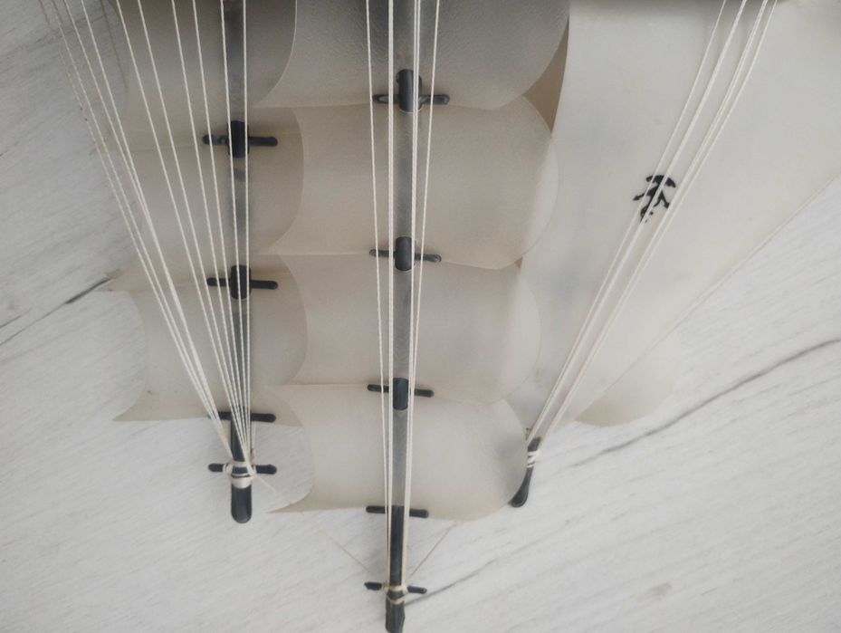 Стара нощна лампа Корабче