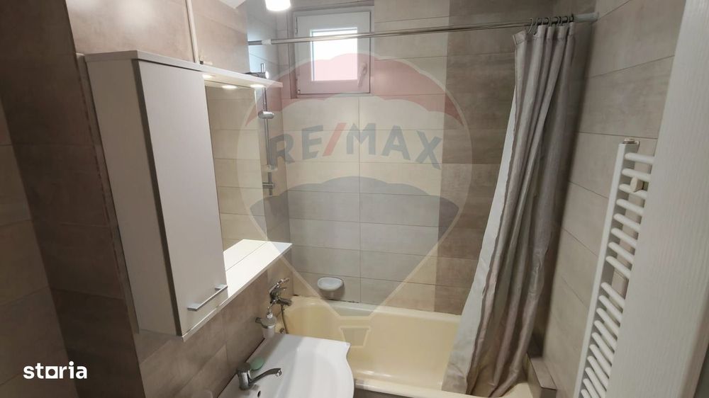 Apartament 2 camere de inchiriat,ultracentral, jud.Hunedoara