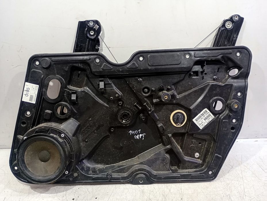 Macara geam dreapta fata 5k0837756g Volkswagen Golf 6 (2008 - 2015) 1.6 tdi CAYC