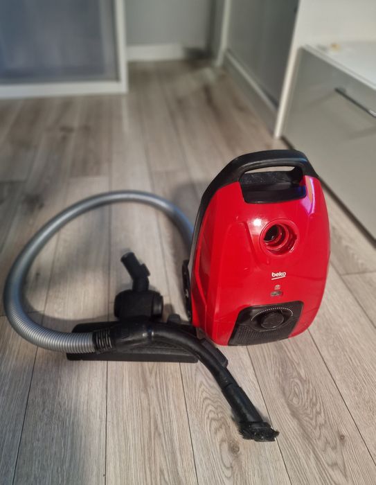 Aspirator Beko VCC5325AR