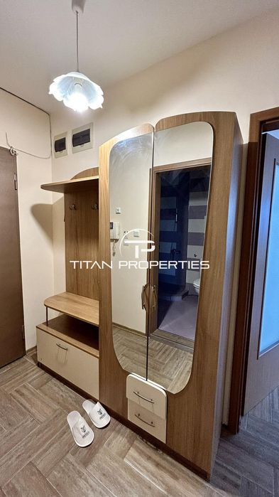 Дава се под наем Двустаен апартамент в Бургас, Зорница - 65 кв.м за 408 € - Снимка #2