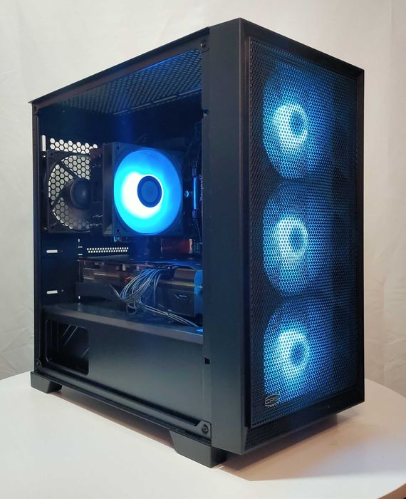 PC Gaming R5 3600 • RX 5700 XT • 16GB DDR4 • 1TB SSD • 1080p ULTRA