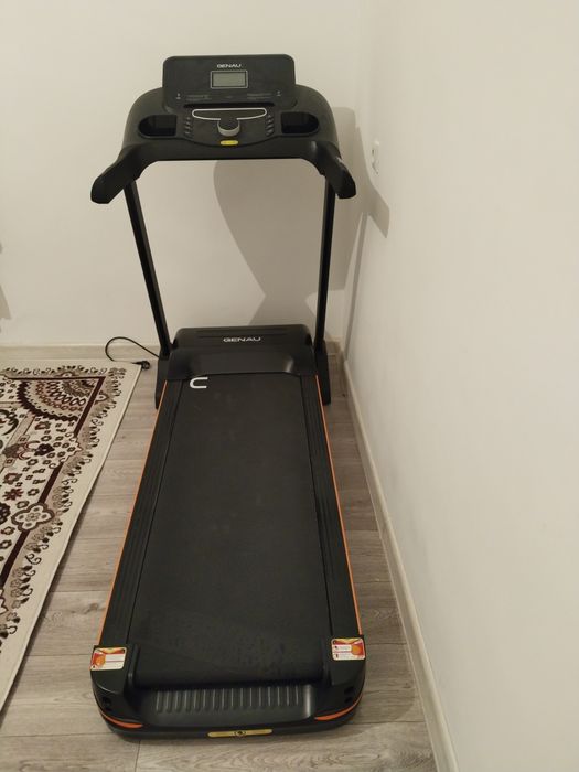 Беговая дорожка Genau D1000S PRO