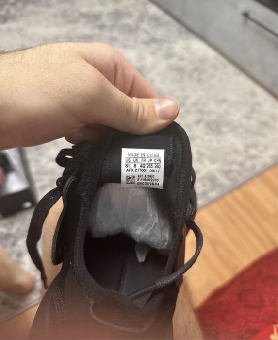 Adidasi Y3 marimea 43