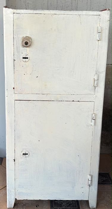 Продам сейф советски