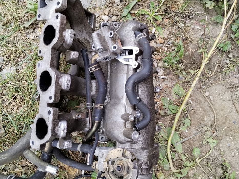 Продам запчасти  Nissan 64 J