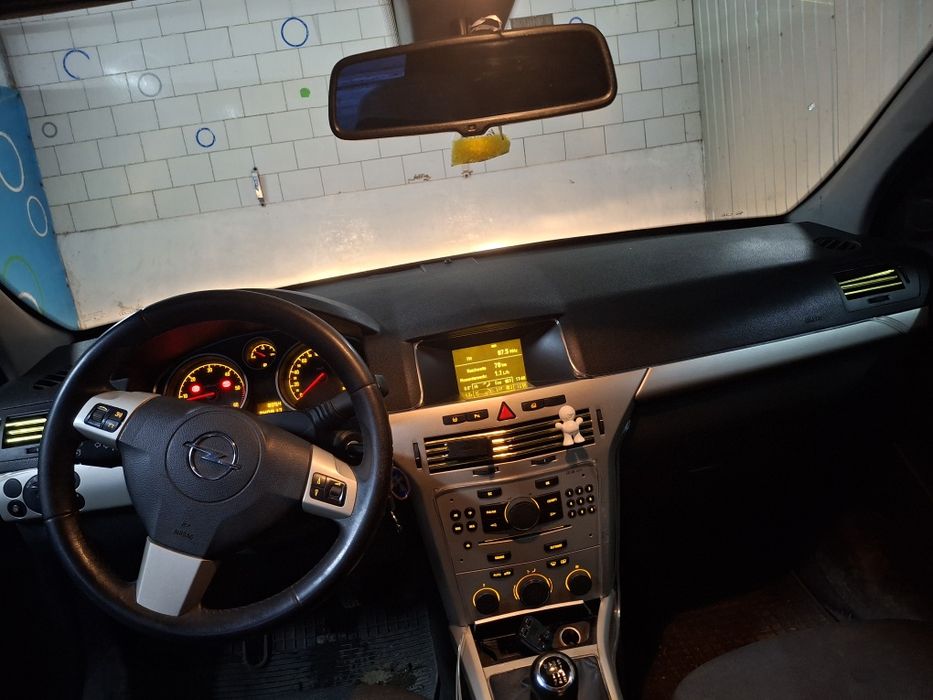 Opel astra h 1.9