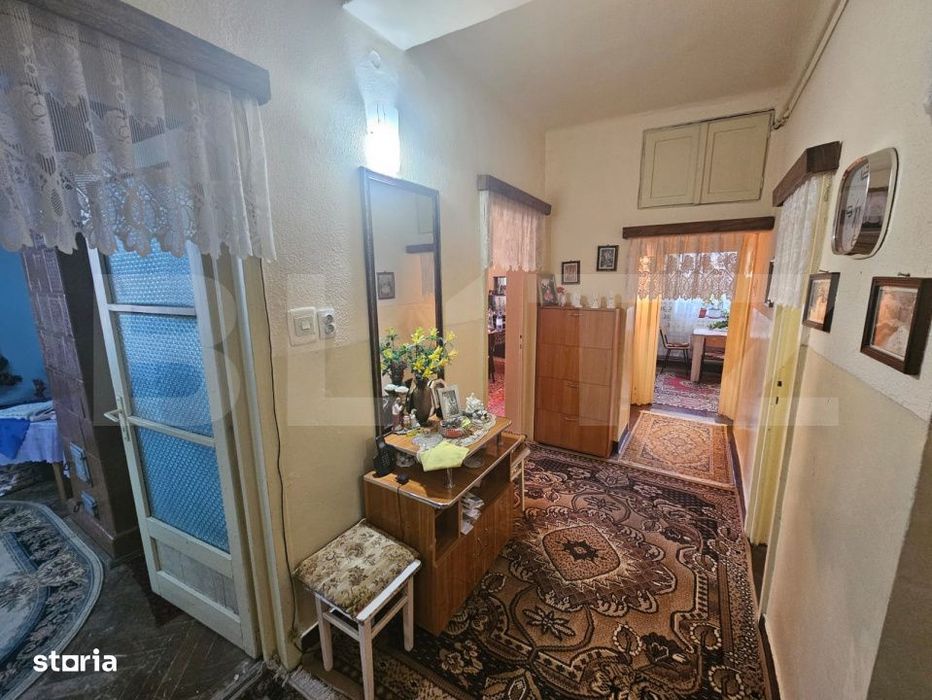 Apartament cu 3 camere, decomandat, 80 mp, Ocna Mures