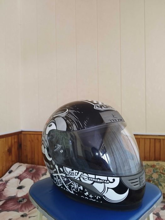 Мотошлем новый отличного качества