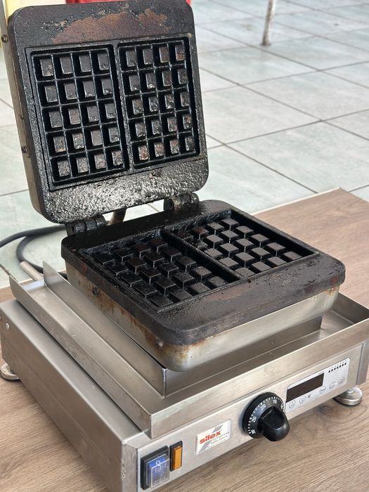 Aparat vafe profesional