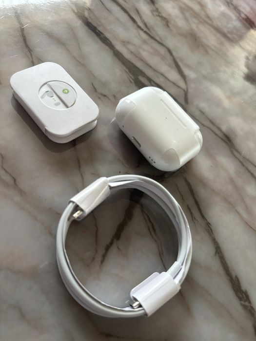 Продавам жични слушалки