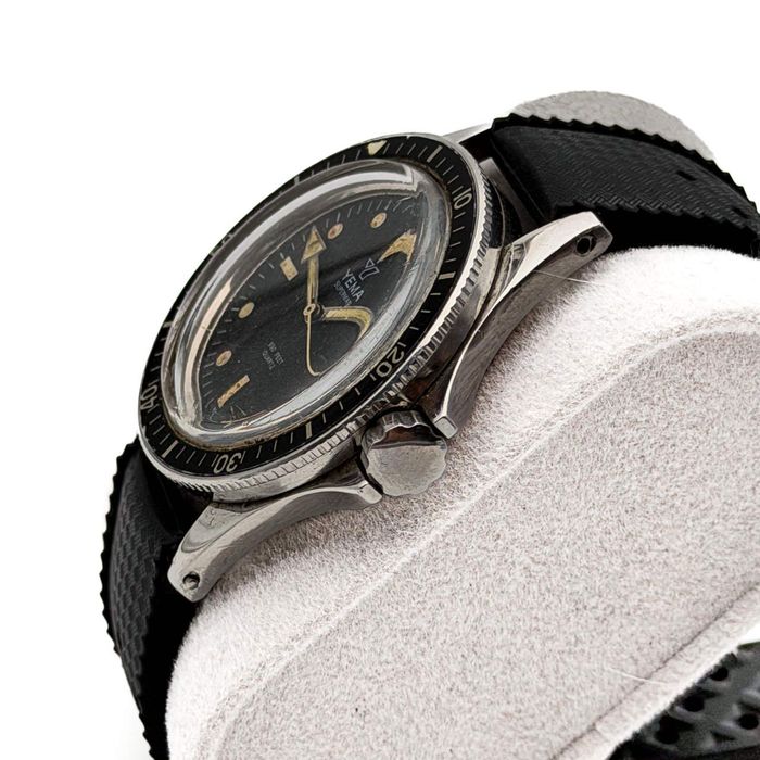 Yema Superman quartz anii 80