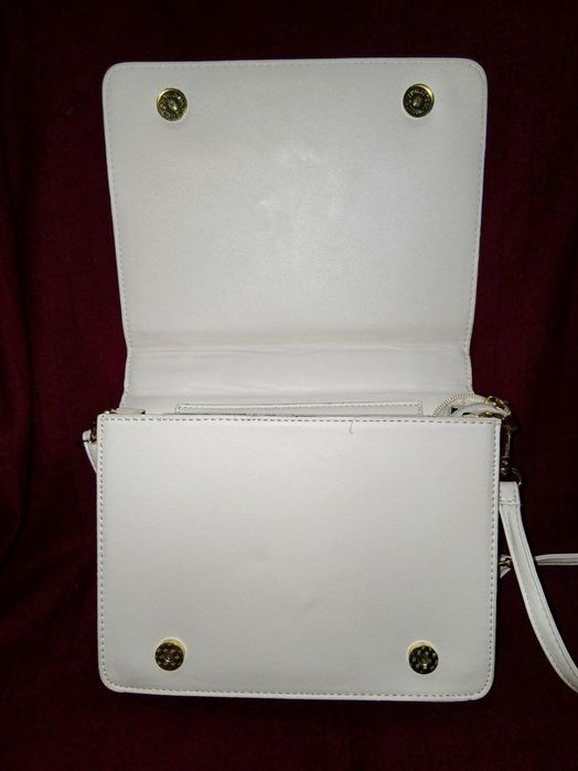 Из Америки, сумка от бренда TF