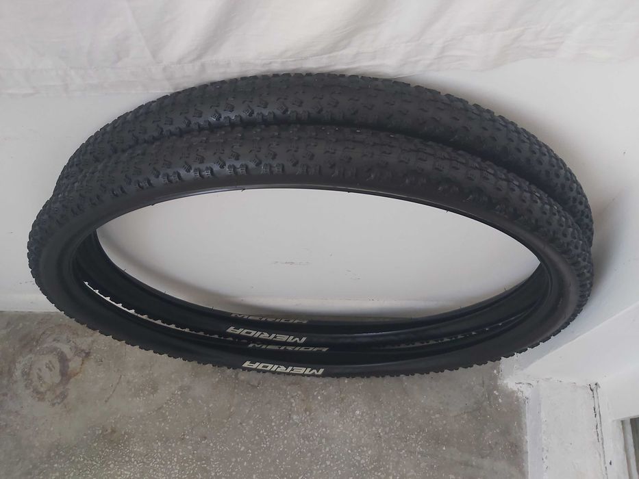 Set Anvelope Merida de competitie armate pe sarma 29x2.20
