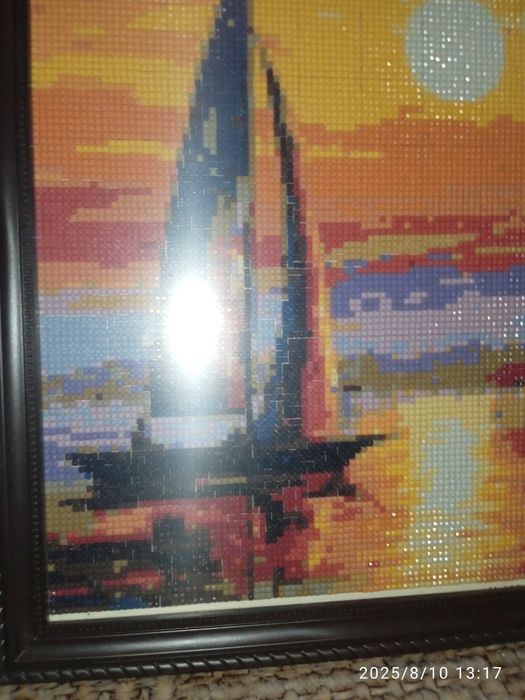 Продам картины , в рамках. Ручная работа.Цена_1500 за 1 картину.